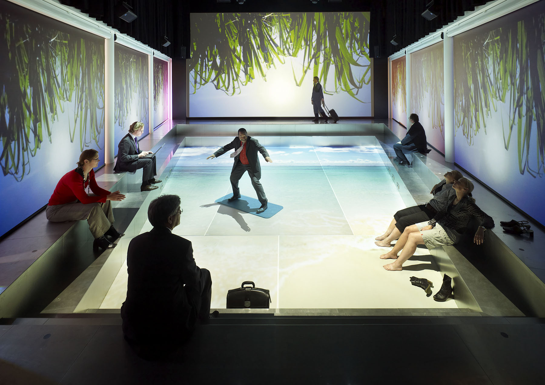 LEF Future Center / Kossmann.dejong.