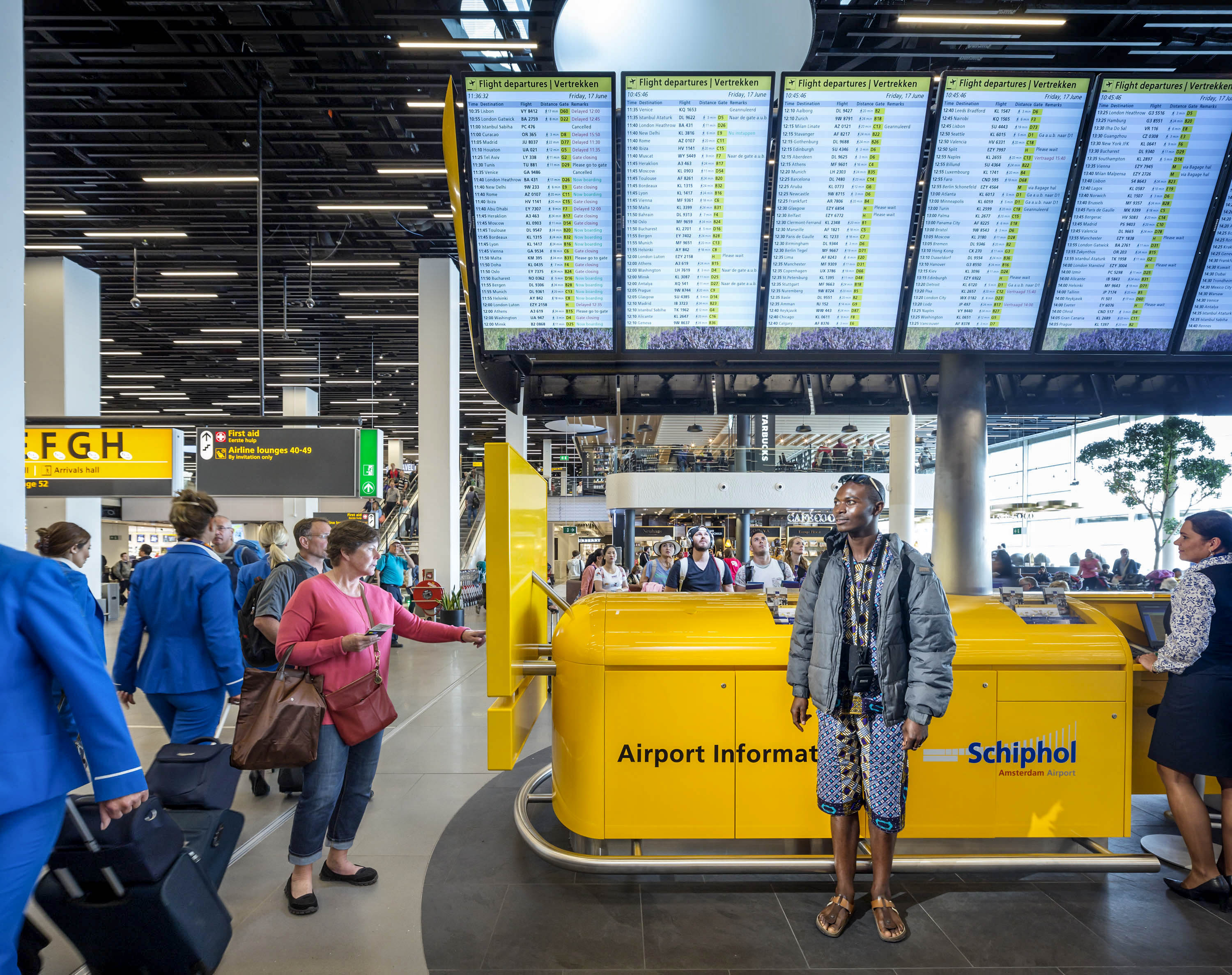 Schiphol Lounge 2 / Kossmann.dejong