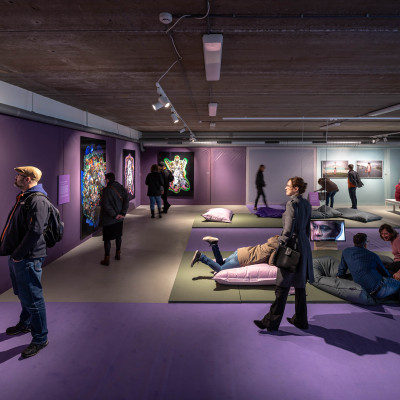 Tentoonstelling Now Look Here, Amsterdam. / Renny Ramakers