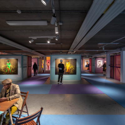 Tentoonstelling Now Look Here, Amsterdam. / Renny Ramakers